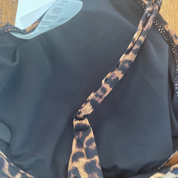 NWT Good American Showoff Curve Bikini Top Leopard Print Swimwear Beach Size 8 - Picture 5 of 8